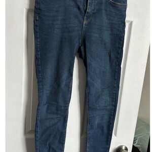 Hollister Women's Dark Blue Skinny Jeans